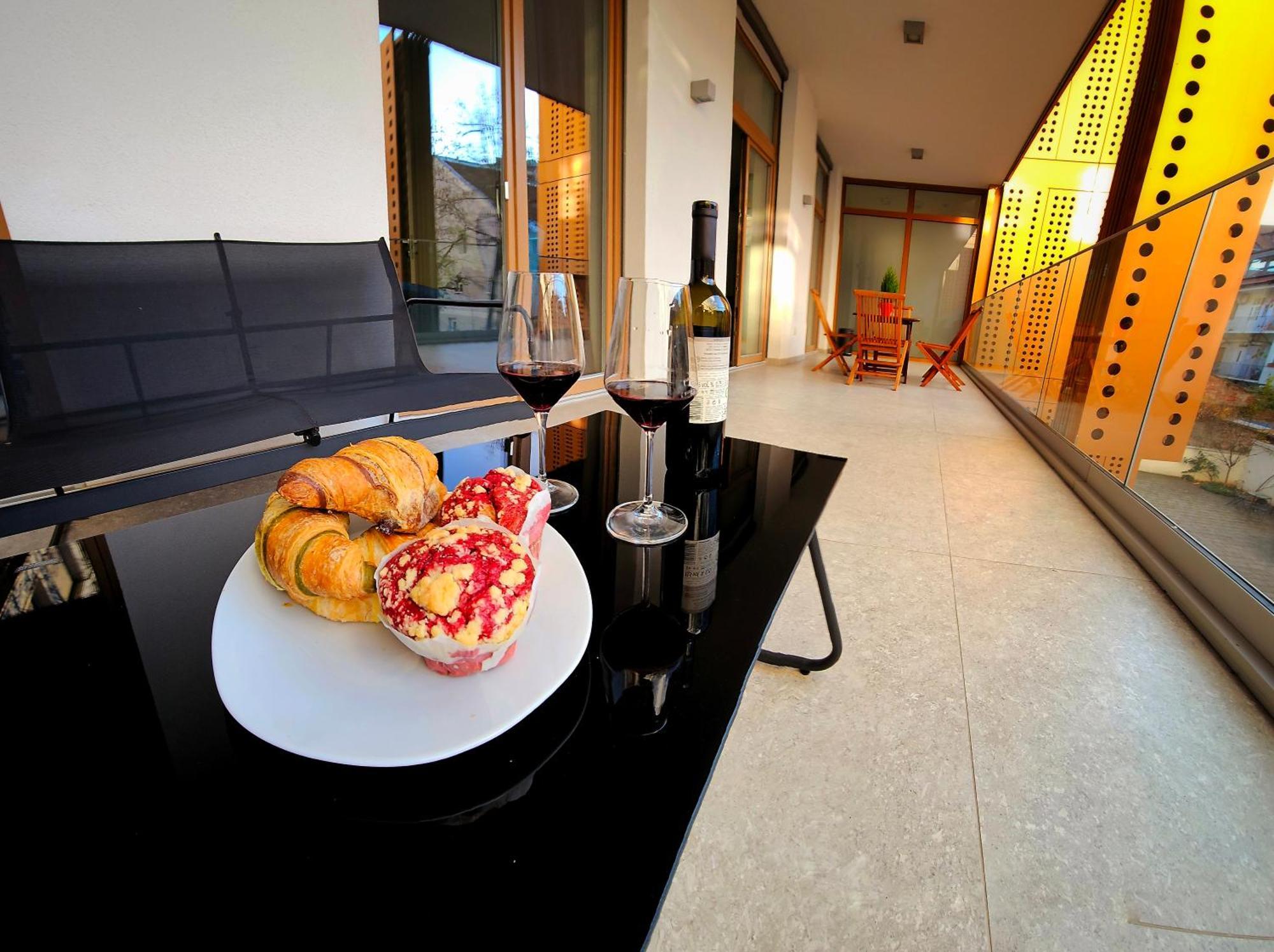 Argo Apartments Любляна Екстериор снимка